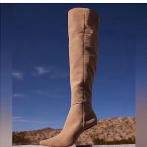 NEW Cult Gaia Suede Over the Knee Boots with invisible gold heel Size 5 (35)